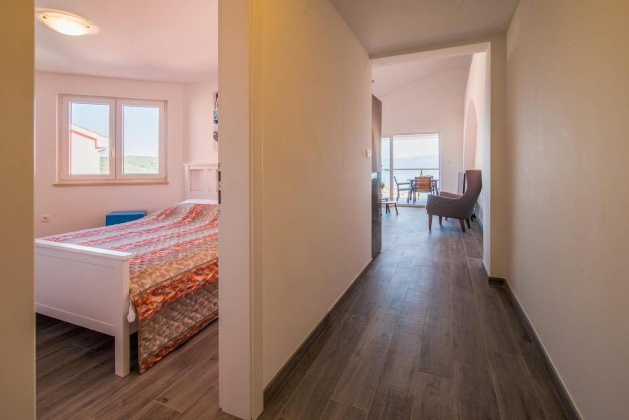 Apartman Zoe Vrbnik Dış mekan fotoğraf